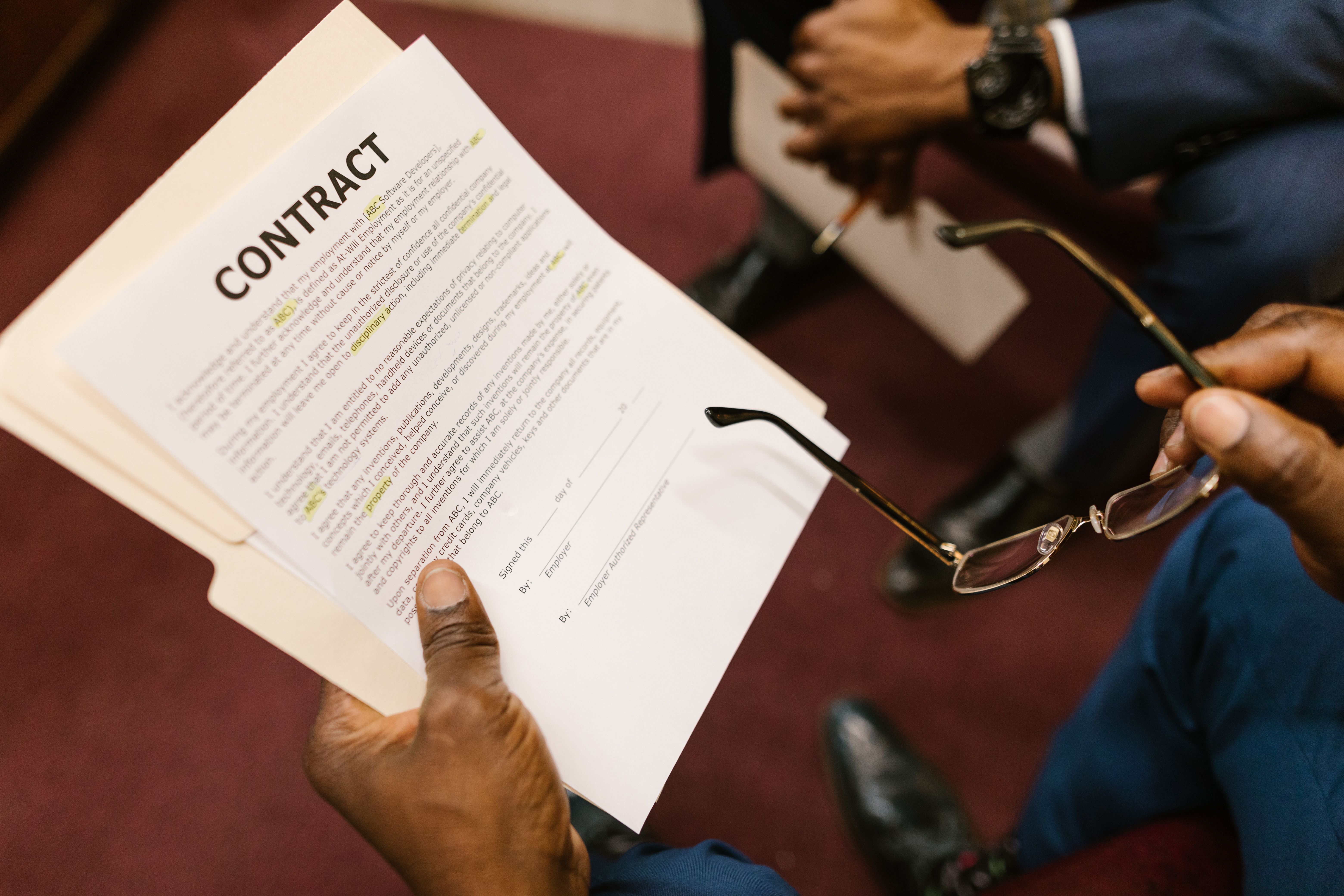 Document de fin de contrat de travail et préavis au Maroc